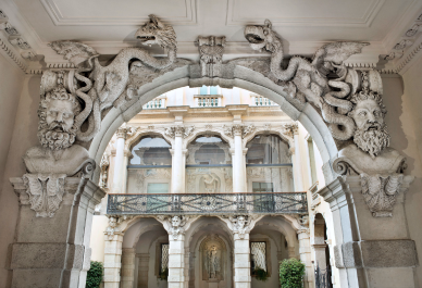 Palazzo Leoni Montanari