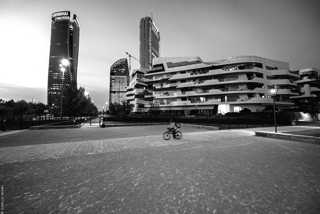 Mostra Carlo Mari. Io Milano