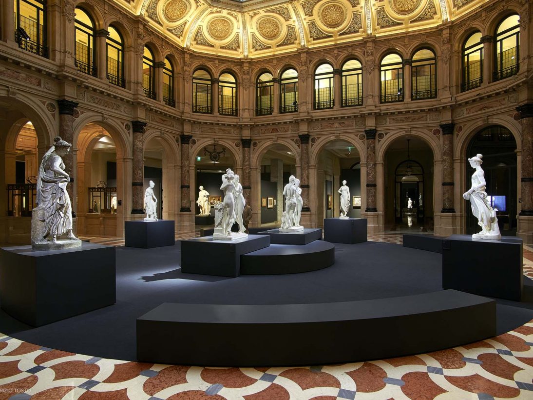 Allestimento mostra Canova | Thorvaldsen. La nascita della scultura moderna
