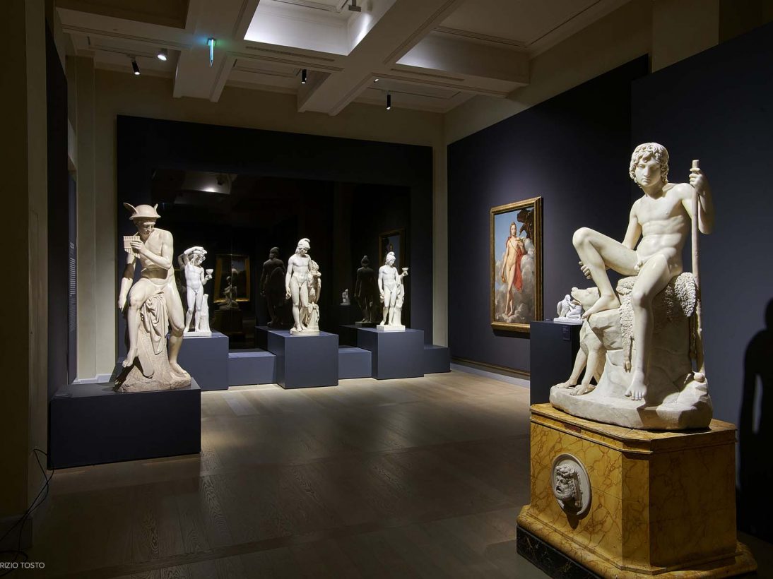 Allestimento mostra Canova | Thorvaldsen. La nascita della scultura moderna