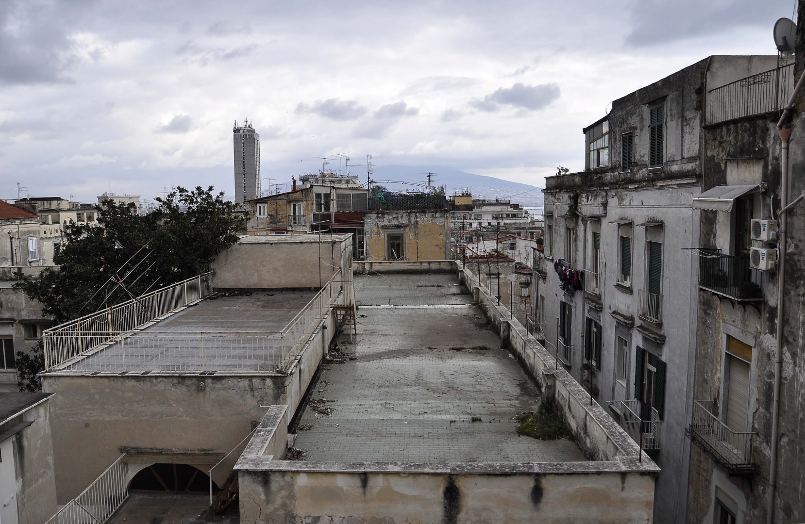 Mostra Avanguardia nelle nuove tecnologie. La fotografia ripercorre i temi di Salvatore Fergola