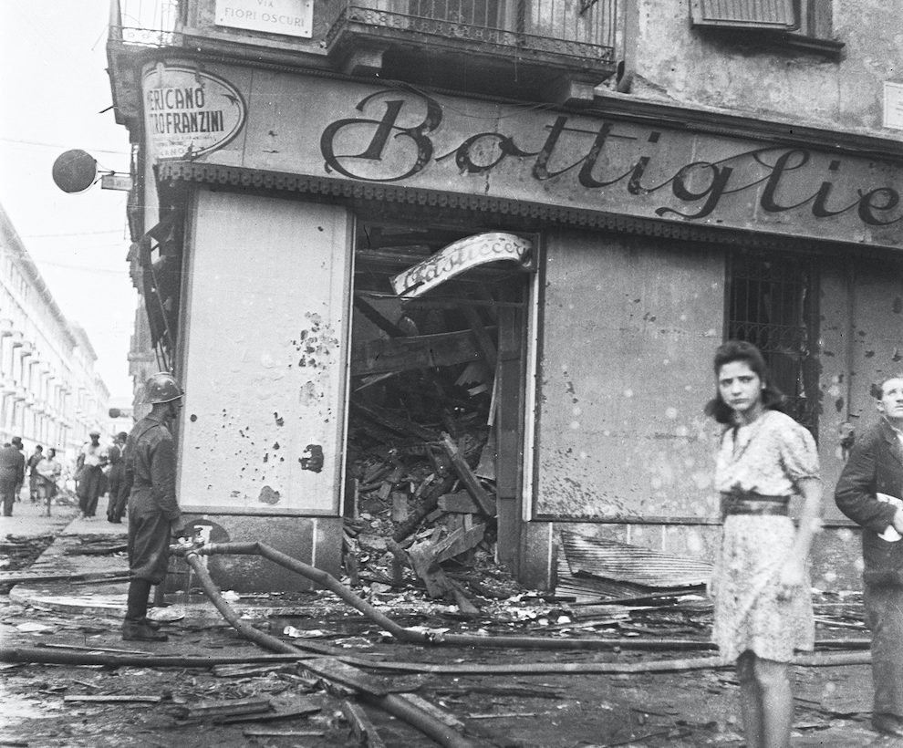Mostra "Ma noi ricostruiremo. La Milano bombardata del 1943 nell’Archivio Publifoto Intesa Sanpaolo"