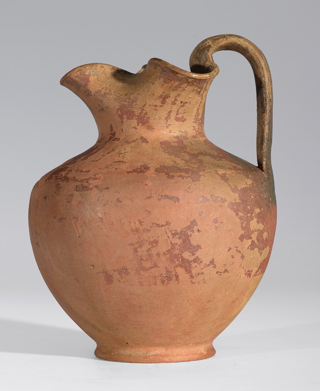 Oinochoe trilobata