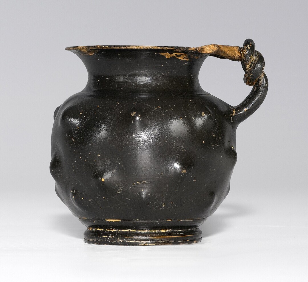 Oinochoe