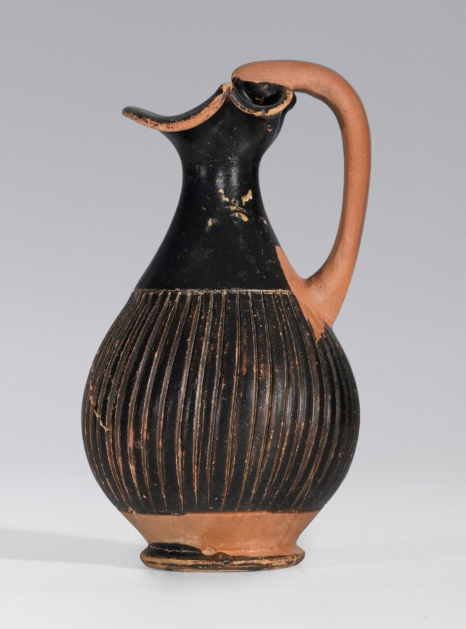 Oinochoe trilobata