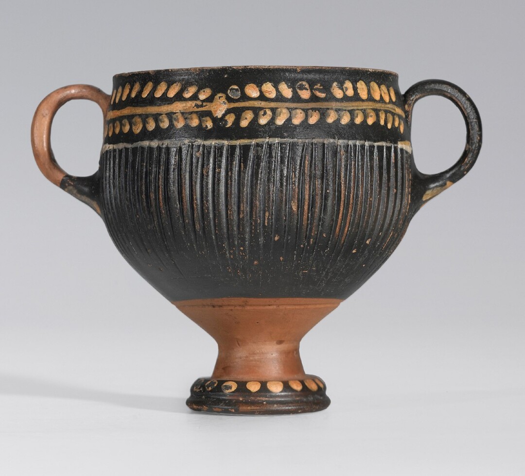 Cup-skyphos