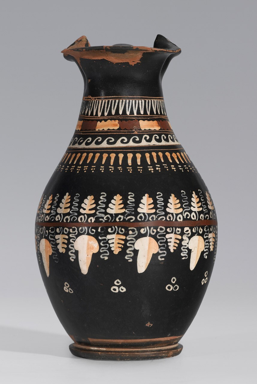 Oinochoe trilobata