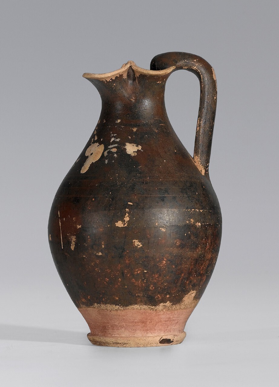 Oinochoe trilobata