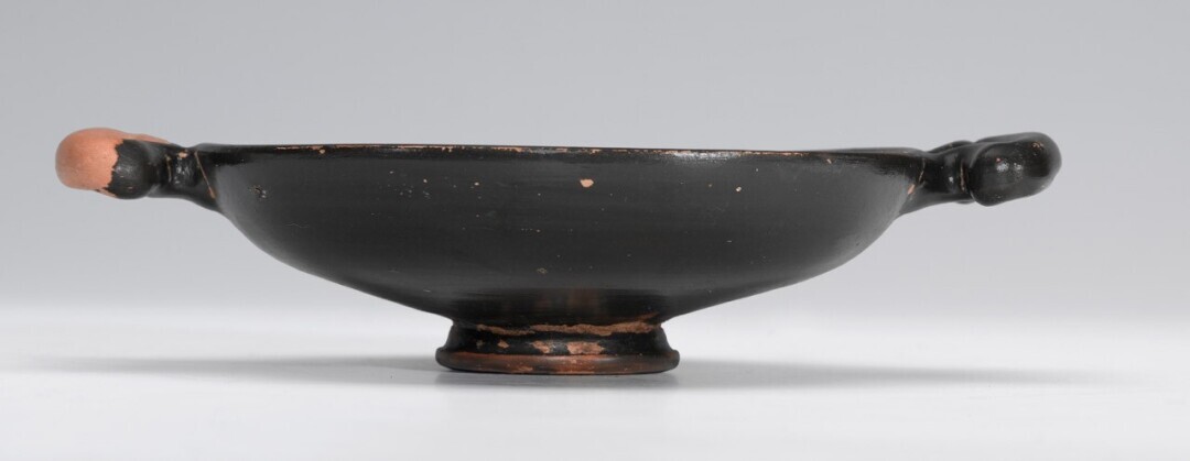 Kylix con anse "a orecchio"