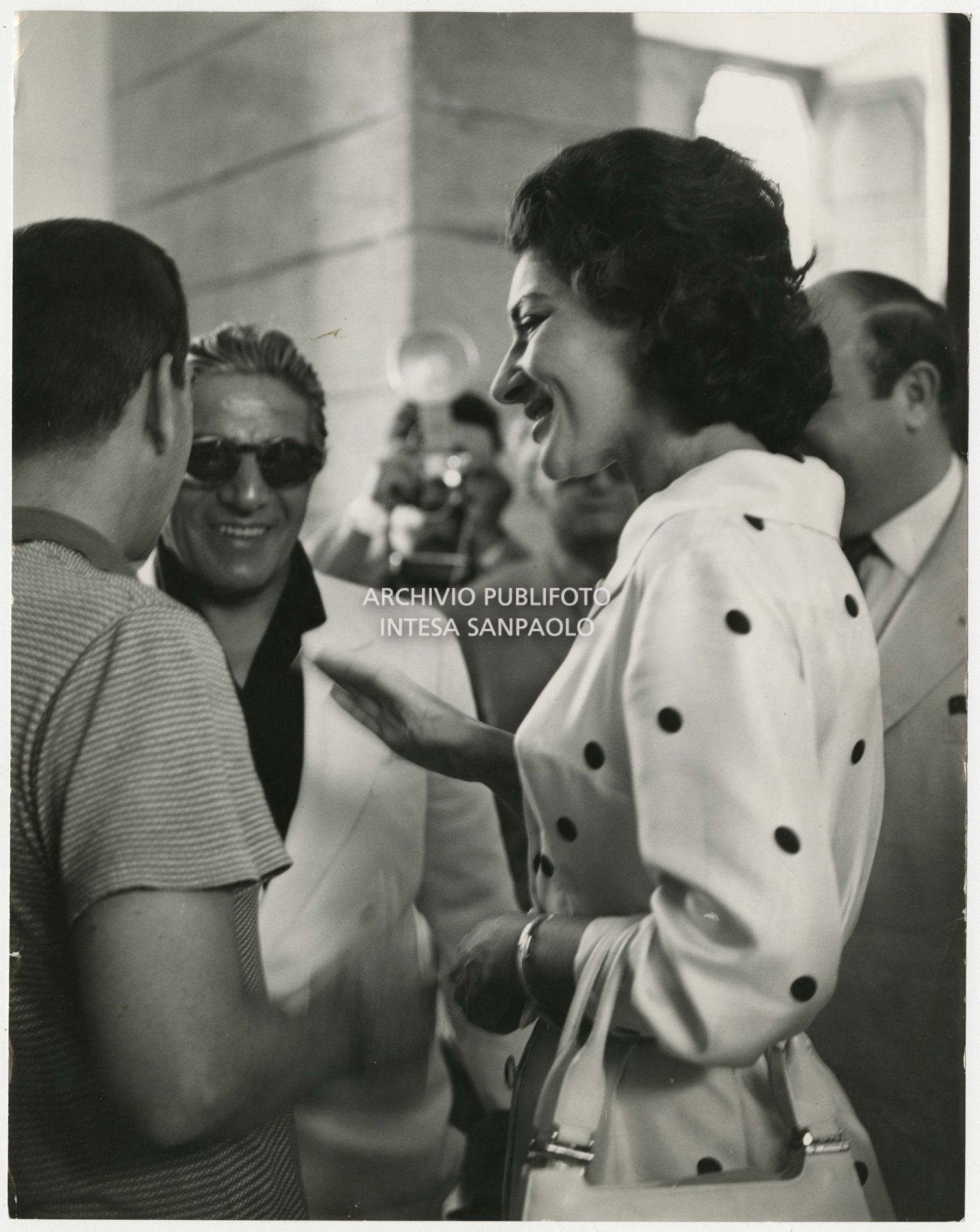 Maria Callas with Aristotele Onassis at the Hotel San Vida in Palma de Mallorca during a Mediterranean cruise on board the yacht "Christina"