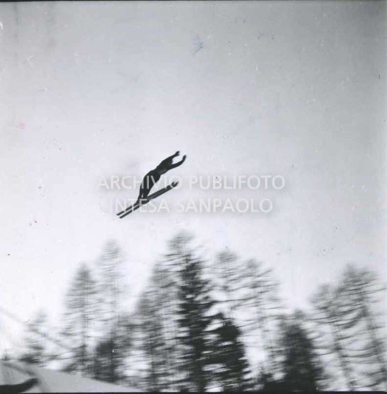 Ski jumping