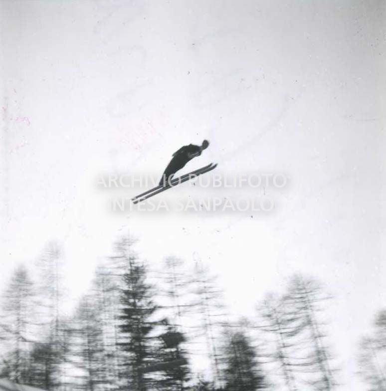 Ski jumping