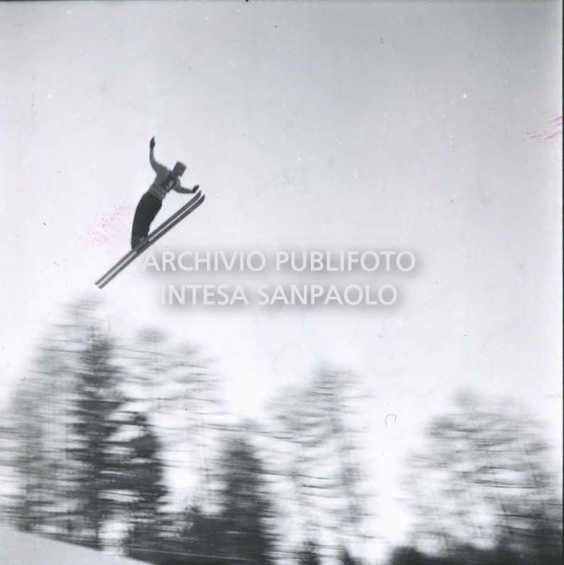 Ski jumping