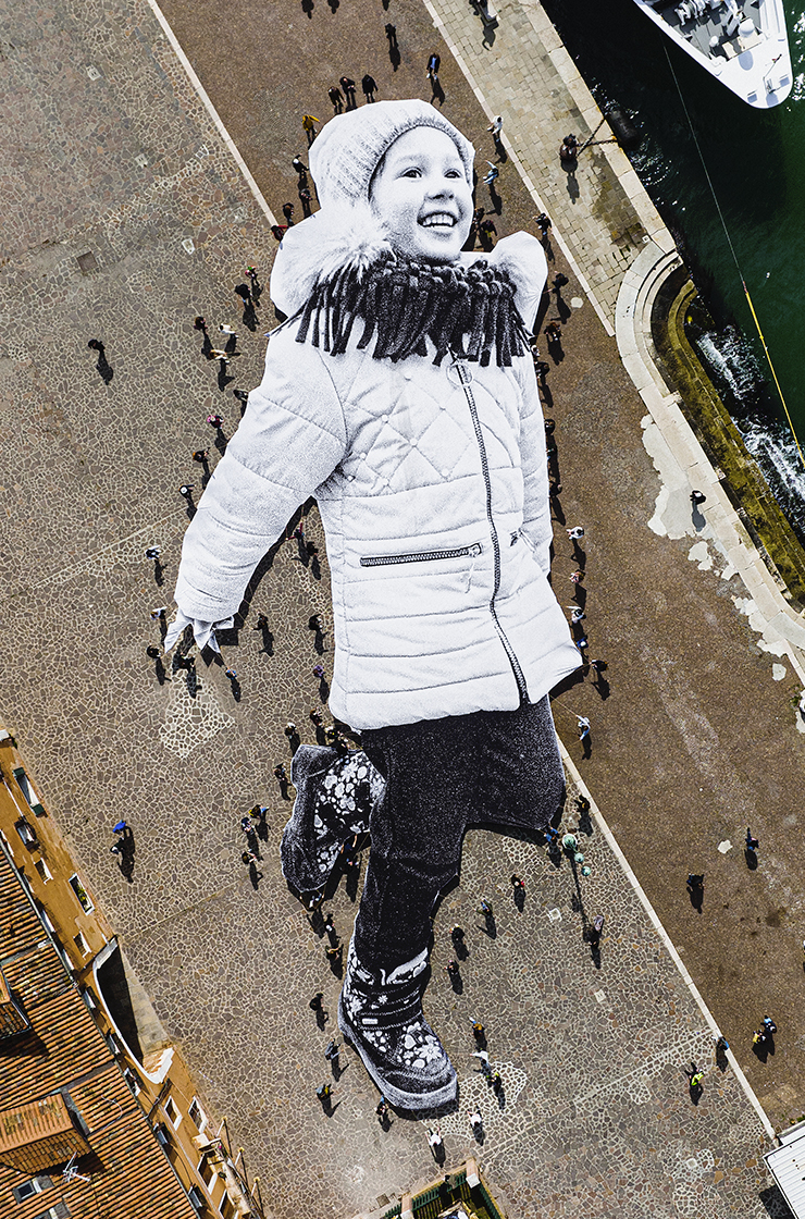 Déplacé·e·s, Valeriia, Venice, 2022 © JR
