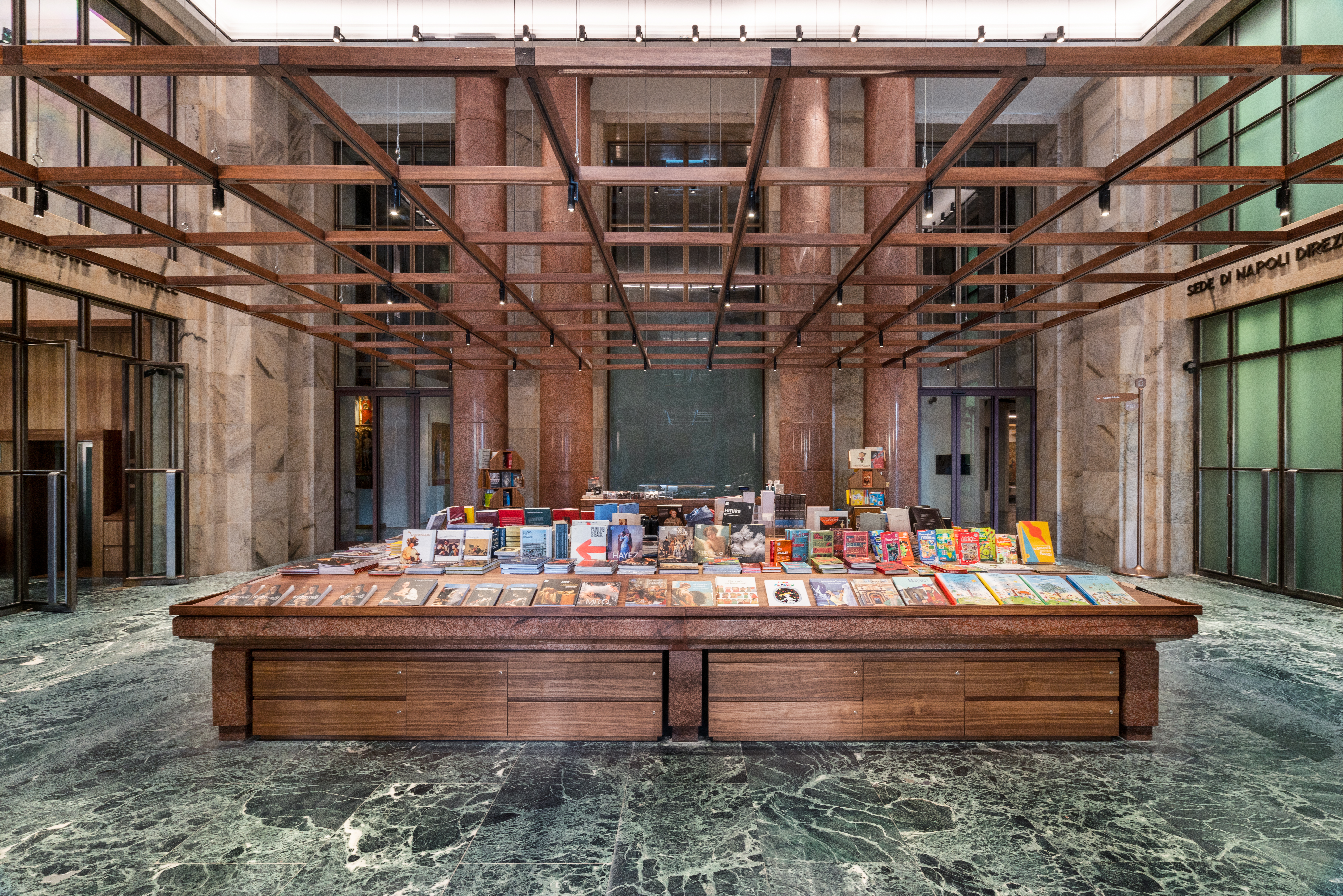 Bookshop Gallerie d'Italia in Naples