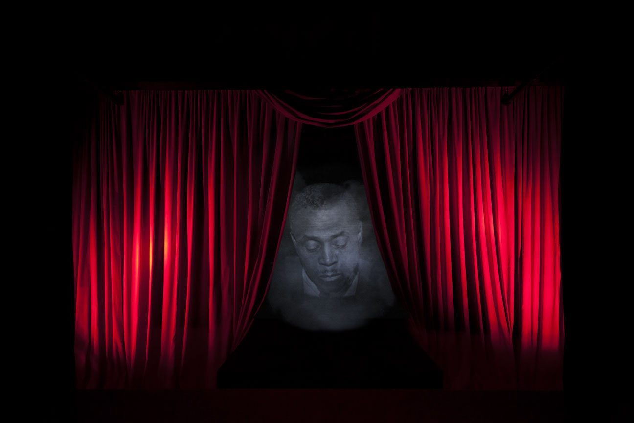 Carrie Mae Weems, Leave Now!, 2022 Video installation. © Carrie Mae Weems. Courtesy of the artist and Gladstone Gallery, New York, Fraenkel Gallery, San Francisco, and Galerie Barbara Thumm, Berlin 