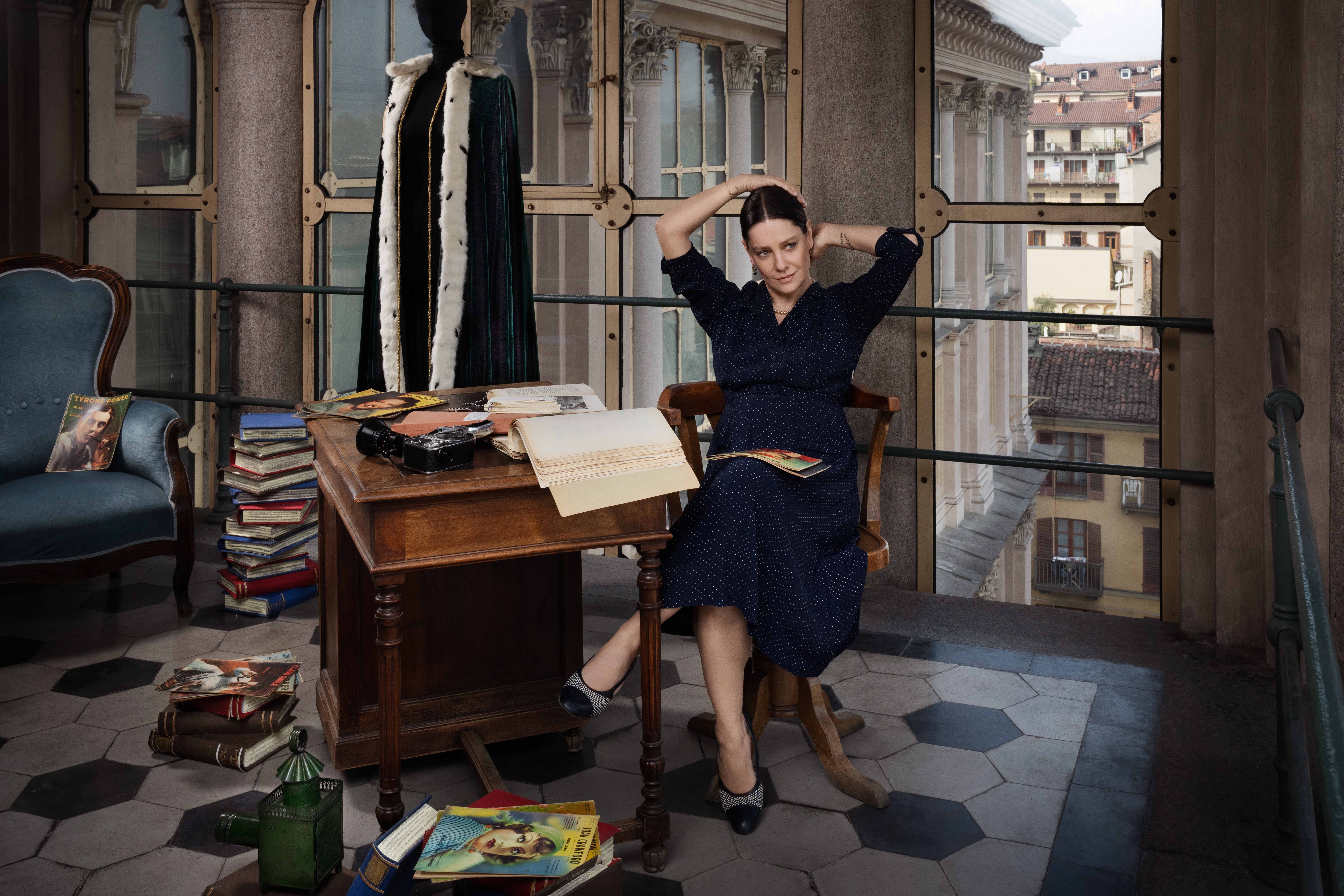 Giovanna Mezzogiorno. Foto della mostra "Riccardo Ghilardi. Piano sequenza la Mole" a Torino