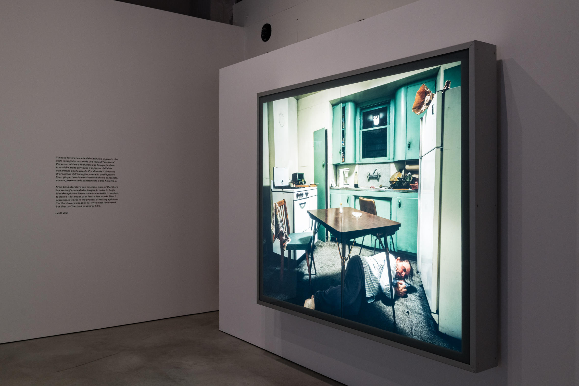 Fotografie della mostra "Jeff Wall. Photographs" a Torino